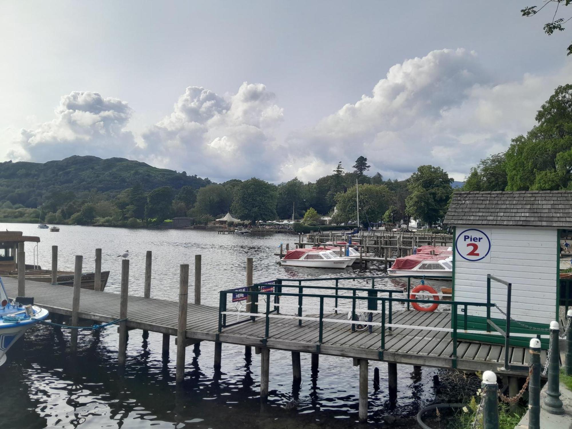 Hi Ho Steps On Windermere * Bowness-on-Windermere